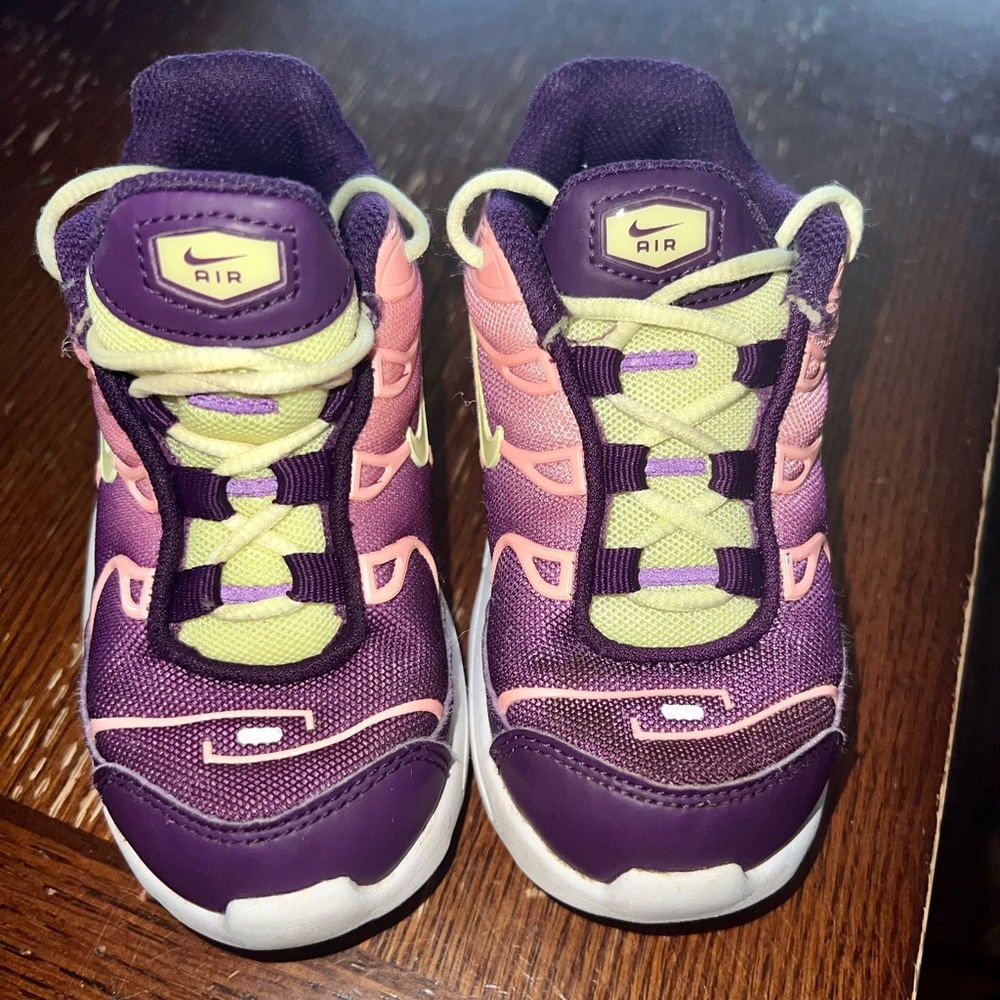 Nike Max Air- Toddler 8c